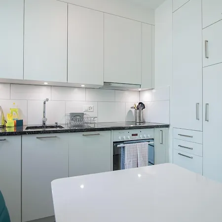 Viktoria A37 By * Arosa